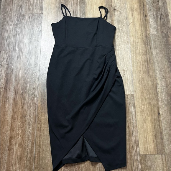 Laundry By Shelli Segal Dresses & Skirts - New Laundry Black Cocktail Dress